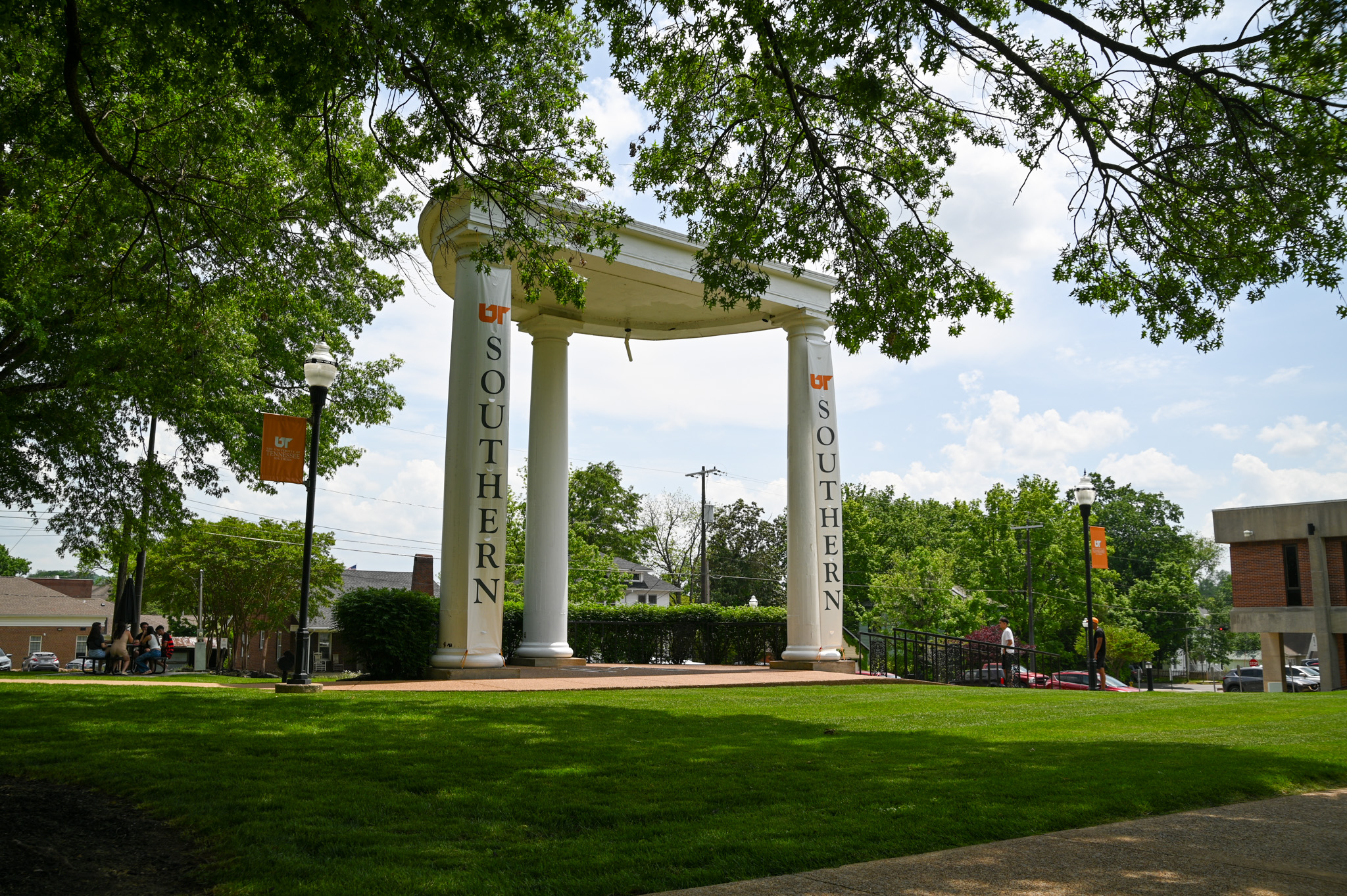 UT Southern Columns